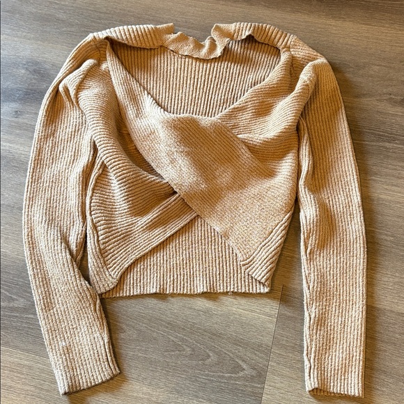 ASTR The Label Prescott Ribbed Knit Backless Sweater - Picture 4 of 5